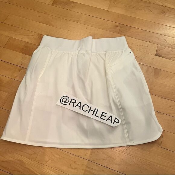 The North Face Women's Elastic Knit Waist Pull-On Skort - Picture 5 of 6